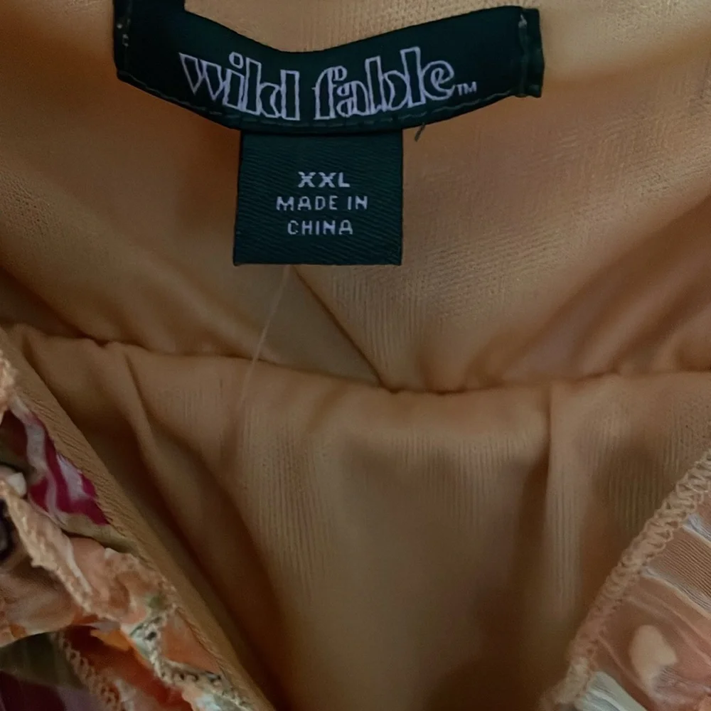 Wild Fable NWT summer spaghetti strap floral lined dress. Pretty